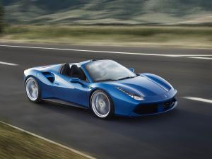 Ferrari 488 Spider 2016 года